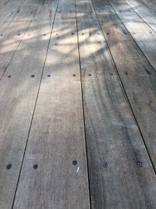 deck2.jpg